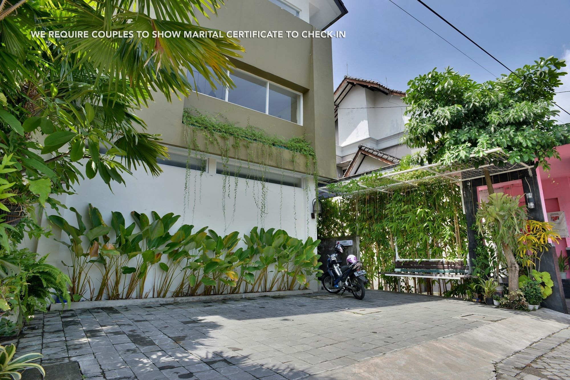 Zen Rooms Pogung Syariah Kejayan Exterior foto